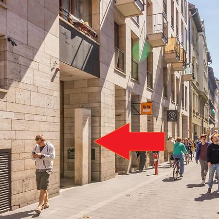 Colours Apartments Superior With Free Parking Budapest Exterior photo