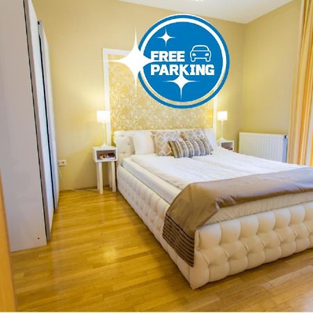 Colours Apartments Superior With Free Parking Budapest Exterior photo