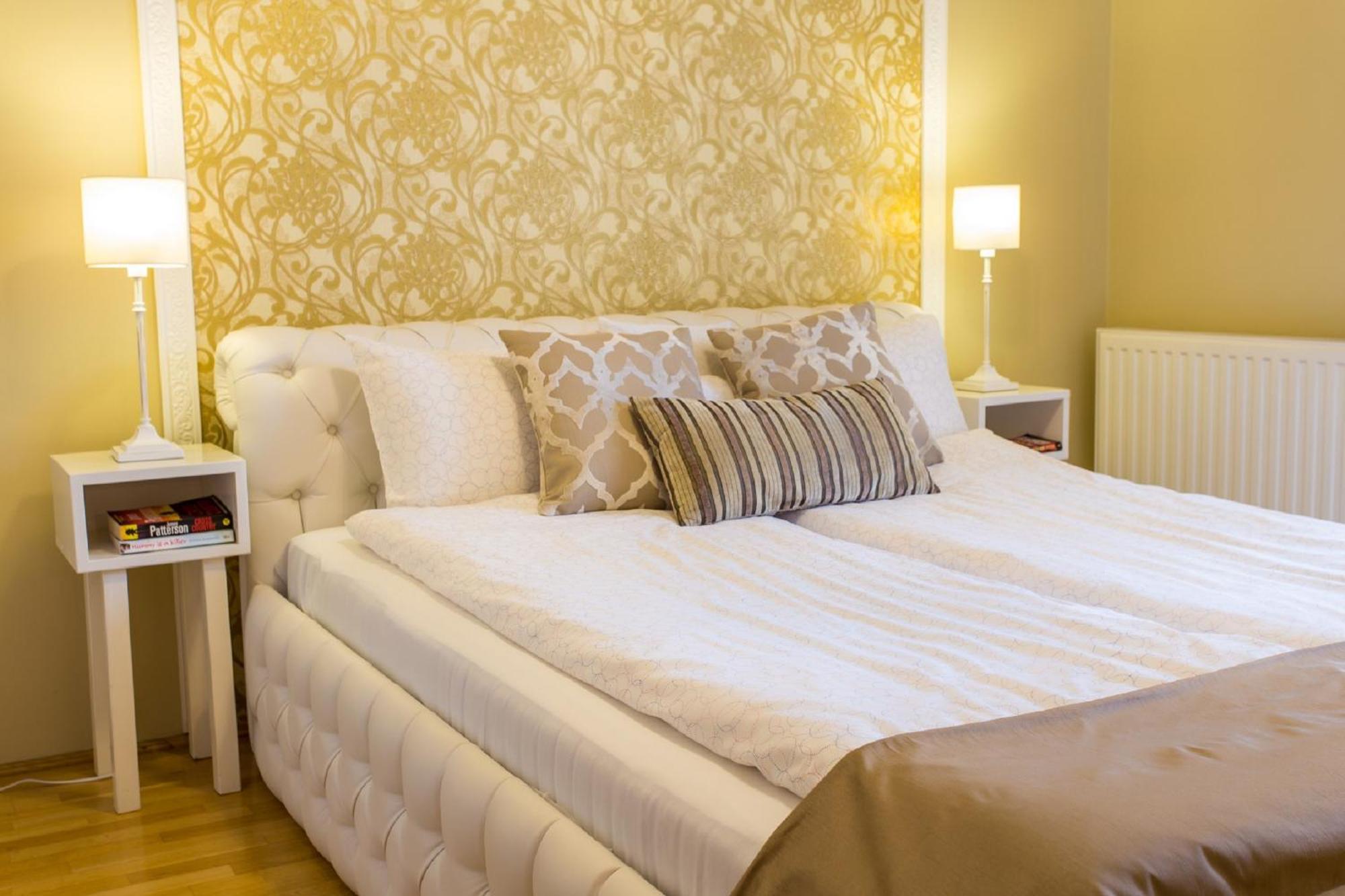 Colours Apartments Superior With Free Parking Budapest Exterior photo