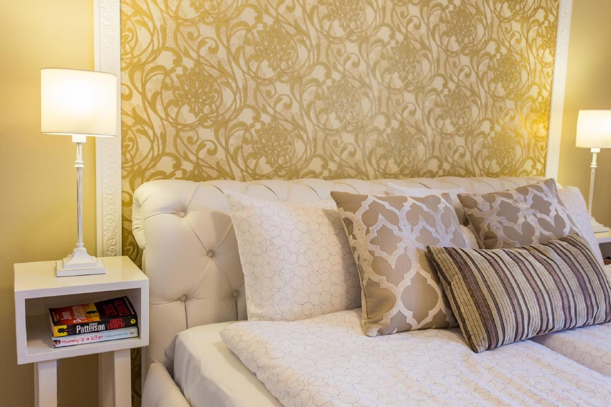 Colours Apartments Superior With Free Parking Budapest Exterior photo